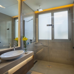 Shower Doors & Enclosures